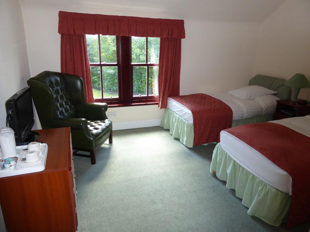 Marykirk Hotel Bagian luar foto