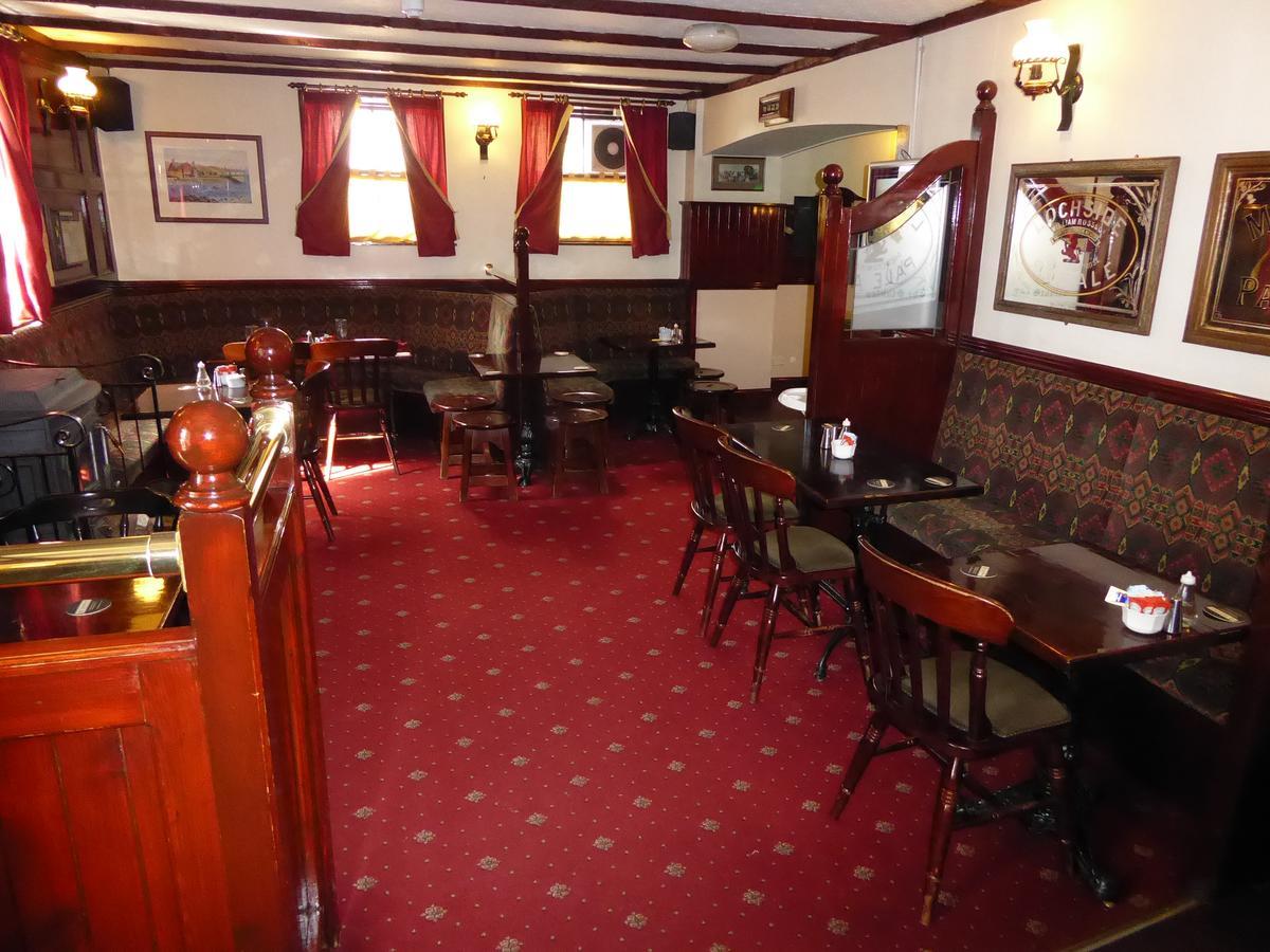 Marykirk Hotel Bagian luar foto